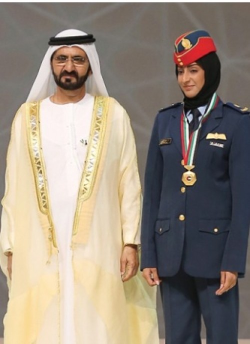  لطفية النادى - أول امرأة عربية تقود  طائرة منفردة  5c98d4c037ec9