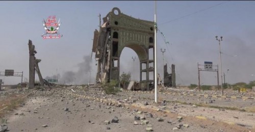 قصف حوثي على مواقع العمالقة والقوات المشتركة في الكيلو 16 شرق الحديدة