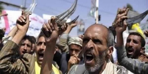 صحيفة خليجية: جرائم مليشيات الحوثي على جدول أعمال القمتين الطارئتين