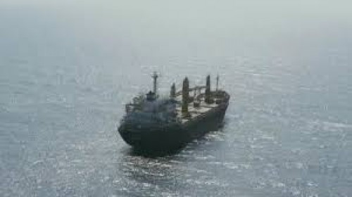 صيادون يحتجون على تواجد السفينة الإيرانية 