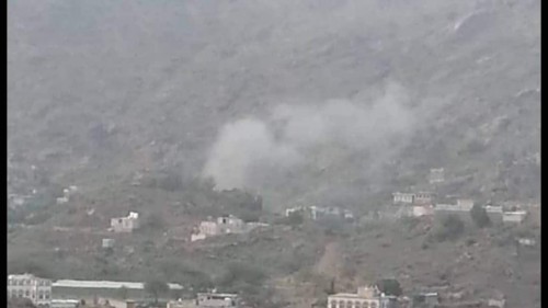 عاجل..مليشيات الحوثي تقصف الأحياء السكنية في مريس شمالي الضالع
