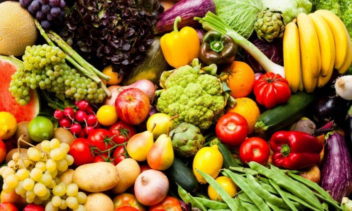 تعرف على أسعار الخضروات والفواكه في أسواق عدن اليوم الخميس