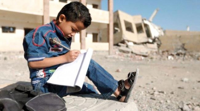 العرب: مليشيا الحوثي تخنق التعليم باليمن