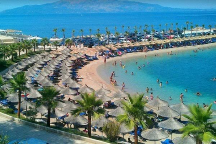 السياحة في بيرات عاصمة ألبانيا