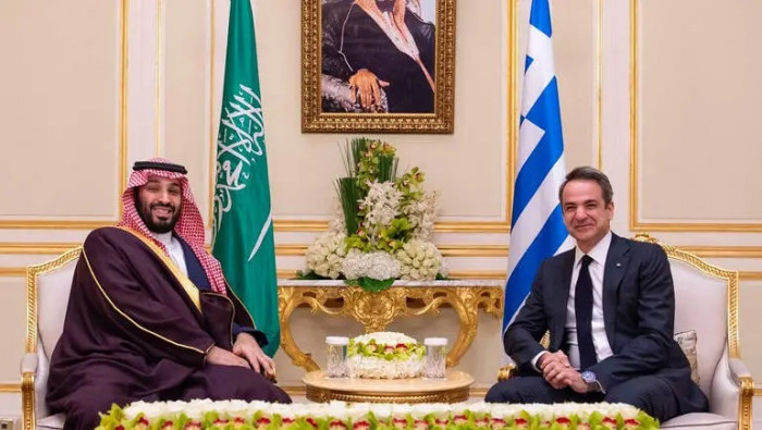 السعودية واليونان تدينان استهداف المملكة بالصواريخ والمسيرات