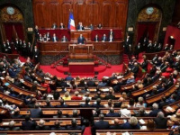 البرلمان الفرنسي يوافق على حظر استخدام الحيوانات البرية في السيرك