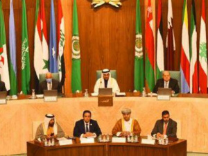 البرلمان العربي يدين استهدف مطار بغداد