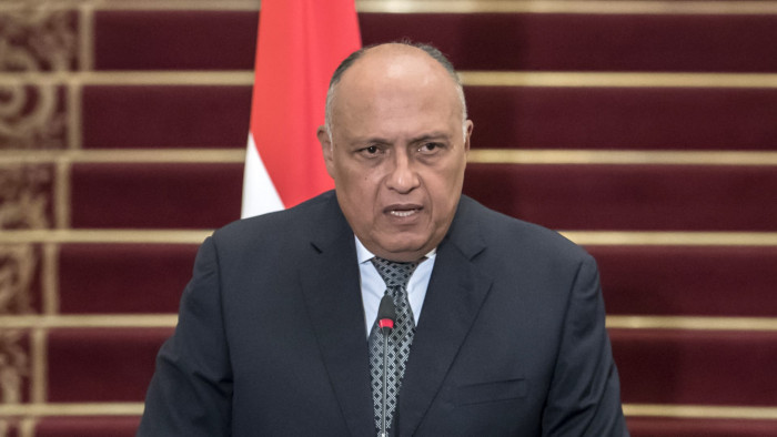 مصر تتطلع لإسهام رحلات مطار صنعاء بتثبيت الهدنة