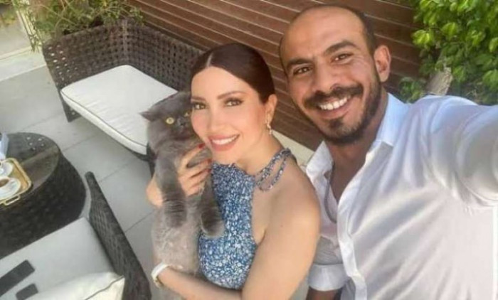نسرين طافش تحذف صورها مع زوجها على إنستغرام