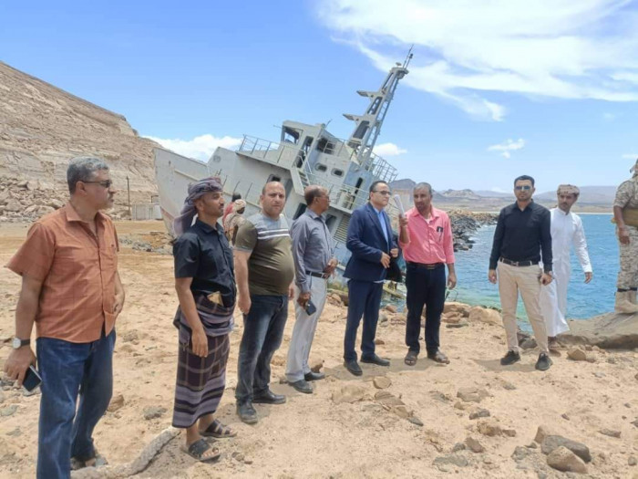 فريق استشاري مصري يتفقد ميناء قناء بمحافظة شبوة
