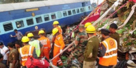 مقتل 207 أشخاص وإصابة 850 في تصادم قطارات بالهند