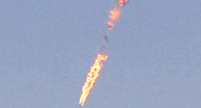 مقاتلة أمريكية تسقط صاروخ كروز حوثيًا