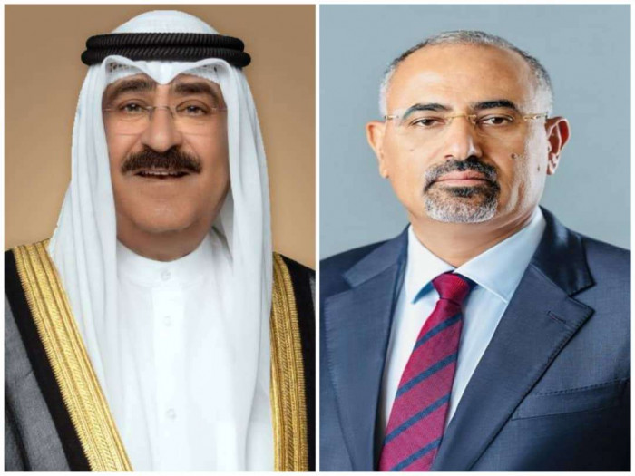 الرئيس الزُبيدي يهنئ أمير الكويت بحلول اليوم الوطني لبلاده