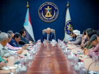 الرئيس الزُبيدي يطالب "انتقالي عدن" بخدمة مواطني العاصمة