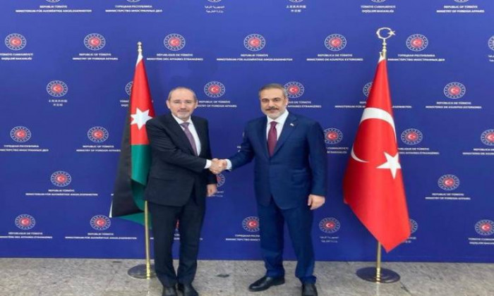 الأردن وتركيا يبحثان تطورات الأوضاع بغزة