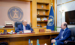 الرئيس الزُبيدي يدعم خطط الزنداني لتطوير أداء "الخارجية"