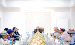 الرئيس الزُبيدي على سير مهام اللجنة العسكرية والأمنية العليا