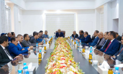 الرئيس الزُبيدي يطلع على سير مهام اللجنة العسكرية والأمنية العليا