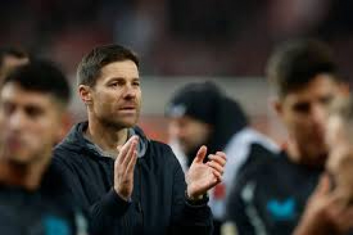 ألونسو يتوقع مباراة قوية أمام فرانكفورت ألونسو يتوقع مباراة قوية أمام فرانكفورت