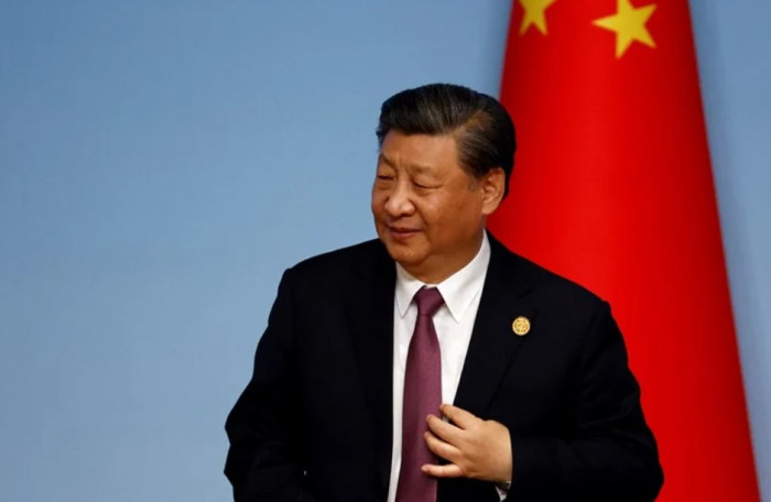 الرئيس الصيني يصل موسكو لحضور احتفالات "يوم النصر" الرئيس الصيني يصل موسكو لحضور احتفالات "يوم النصر"