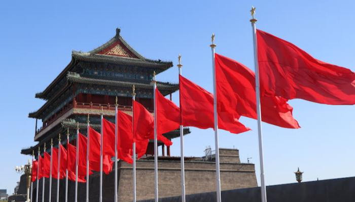 الصين وإندونيسيا تعززان العلاقات الاقتصادية باتفاقية استثمارية الصين وإندونيسيا تعززان العلاقات الاقتصادية باتفاقية استثمارية