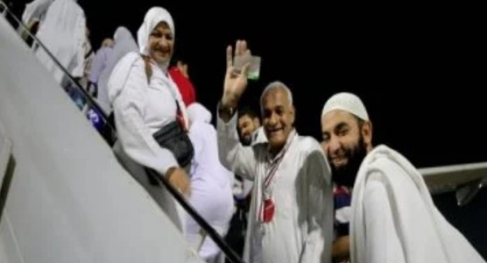 وزير الصحة السعودي: لا حالات أوبئة بين الحجاج وزير الصحة السعودي: لا حالات أوبئة بين الحجاج