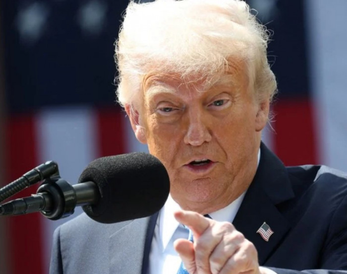 الرئيس الأمريكي: اتفاق غزة أصبح قريباً الرئيس الأمريكي: اتفاق غزة أصبح قريباً