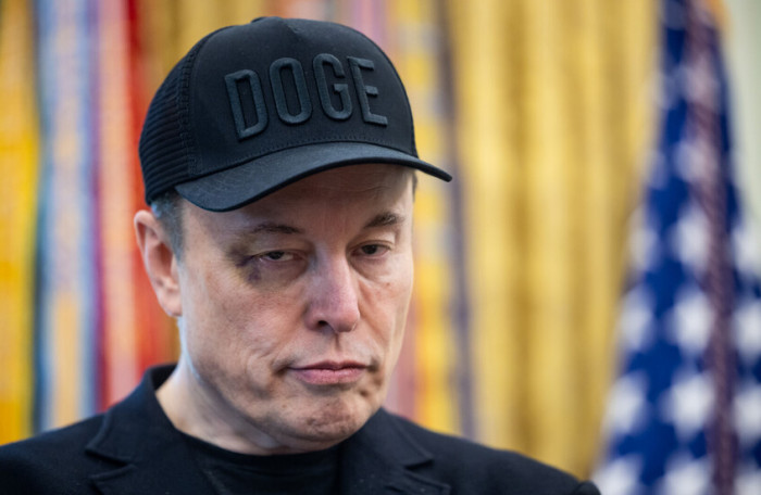 البيت الأبيض يكشف حقيقة وقوع شجار بين ماسك ووزير الخزانة الأمريكي البيت الأبيض يكشف حقيقة وقوع شجار بين ماسك ووزير الخزانة الأمريكي