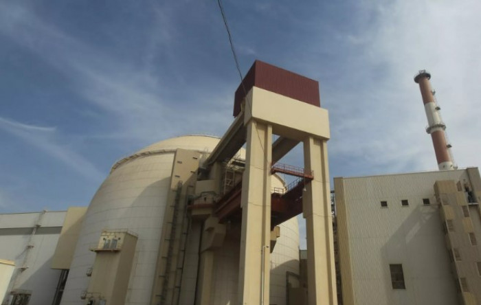 كاتس: دمرنا الموقع المركزي في منشأة نطنز النووية الإيرانية كاتس: دمرنا الموقع المركزي في منشأة نطنز النووية الإيرانية