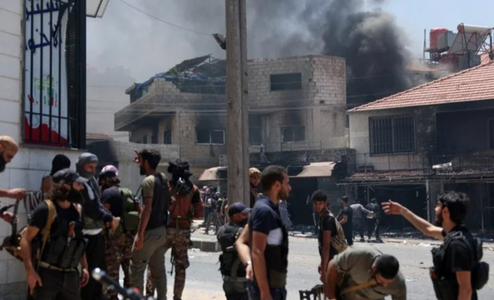 الاتحاد الأوروبي يرحب بوقف إطلاق النار في سوريا