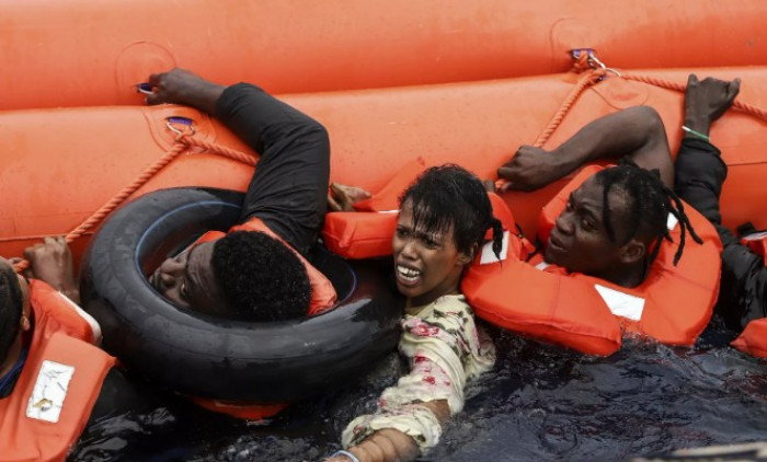 عبر مطار طبرق.. ليبيا ترحل 250 مهاجراً صومالياً غير قانوني عبر مطار طبرق.. ليبيا ترحل 250 مهاجراً صومالياً غير قانوني