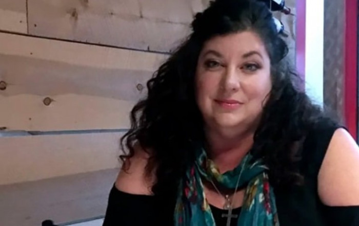 بوتين يمنح الجنسية الروسية لمساعدة بايدن السابقة بوتين يمنح الجنسية الروسية لمساعدة بايدن السابقة