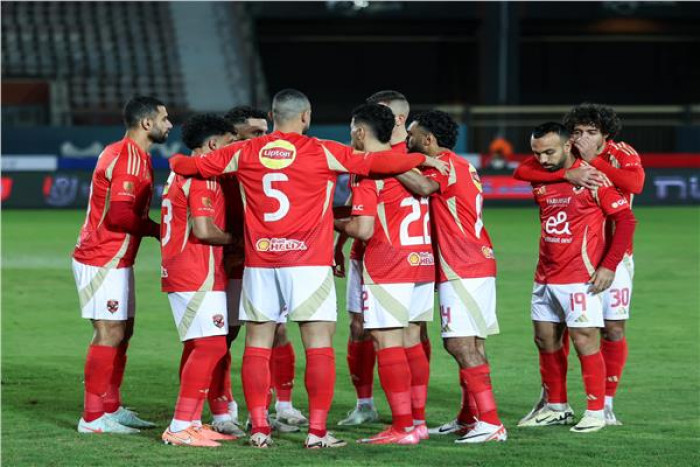 الأهلي يستعد للانقضاض على الصدارة حال تعثر الزمالك أمام غزل المحلة