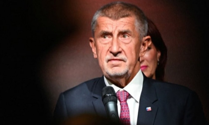 رئيس وزراء التشيك يؤكد: لن نرسل أموالاً إلى أوكرانيا رئيس وزراء التشيك يؤكد: لن نرسل أموالاً إلى أوكرانيا