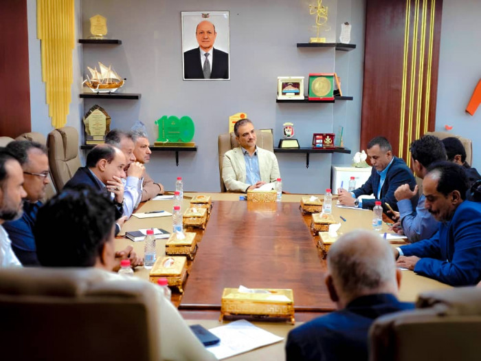 لملس يوجه بتوثيق حالات التلاعب بالأسعار في الأسواق