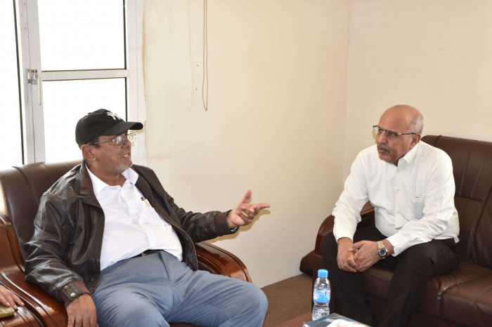 الكثيري يطلع على جهود هيئة الطيران لتطوير الخدمات الملاحية