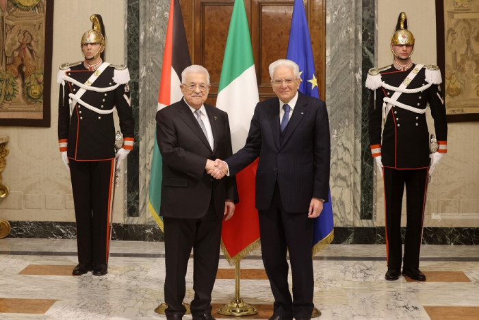 الرئيس الفلسطيني يبحث مع نظيره الإيطالي العلاقات بين البلدين الرئيس الفلسطيني يبحث مع نظيره الإيطالي العلاقات بين البلدين