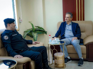 محافظ عدن ورئيس جهاز مكافحة الإرهاب يبحثان تعزيز أمن العاصمة