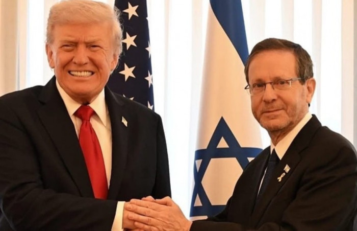 بعد طلب ترامب.. رئيس إسرائيل: على نتنياهو طلب العفو رسمياً بعد طلب ترامب.. رئيس إسرائيل: على نتنياهو طلب العفو رسمياً