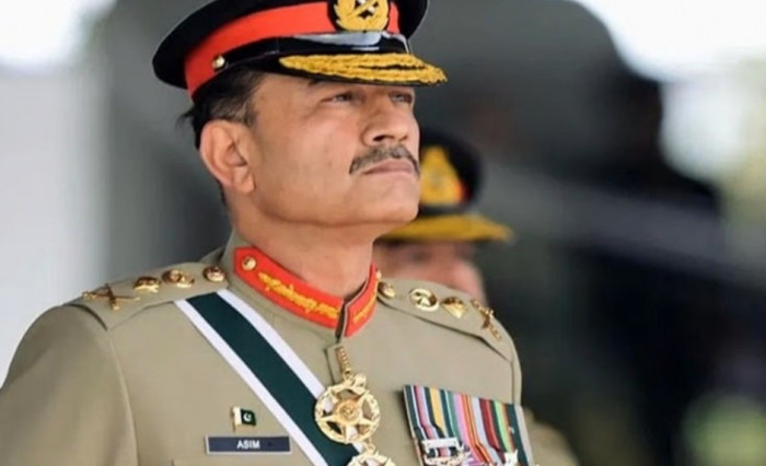 البرلمان الباكستاني يقر تعديلاً دستورياً لتوسيع صلاحيات قائد الجيش البرلمان الباكستاني يقر تعديلاً دستورياً لتوسيع صلاحيات قائد الجيش