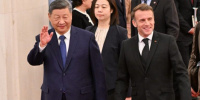 ود واضح بين شي وماكرون في الصين دون اتفاقات تذكر