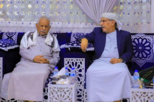 رئيس الجمعية الوطنية: تطبيع الحياة في مدن وادي حضرموت