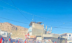 احتشاد جماهير غفيرة في الضالع للمطالبة بإعلان استقلال الجنوب