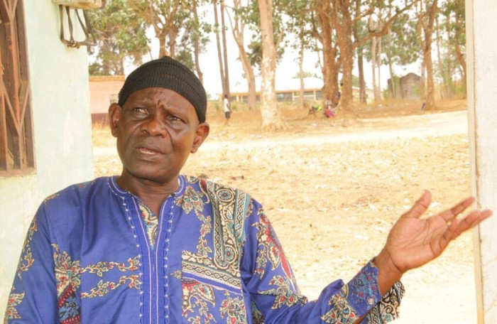 لاستقباله 36 ألف لاجئ.. الأمم المتحدة تكرم رئيس قرية في الكاميرون لاستقباله 36 ألف لاجئ.. الأمم المتحدة تكرم رئيس قرية في الكاميرون