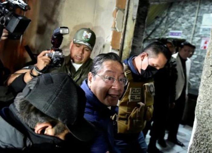 حبس الرئيس البوليفي السابق لويس آرسي احتياطيا بتهم فساد حبس الرئيس البوليفي السابق لويس آرسي احتياطيا بتهم فساد