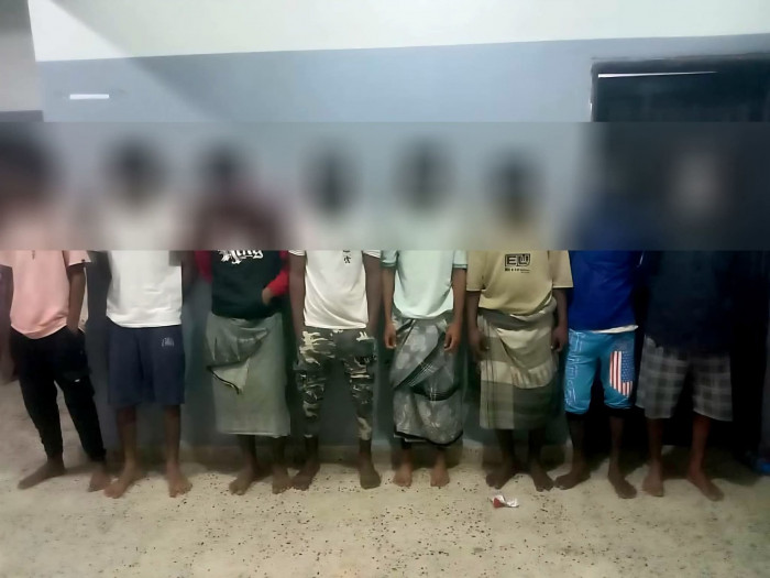 سقوط عصابة من 8 متهمين بجرائم سرقة في عدن سقوط عصابة من 8 متهمين بجرائم سرقة في عدن