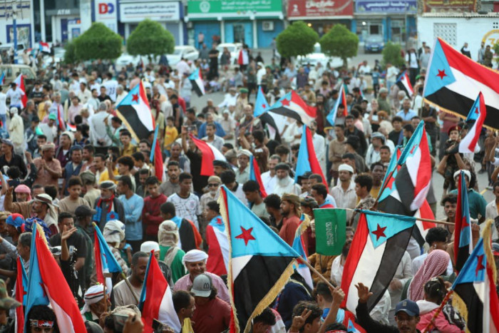 الجنوب يحسم موقفه.. لا ترتيبات تتجاوز التطلعات الجنوب يحسم موقفه.. لا ترتيبات تتجاوز التطلعات