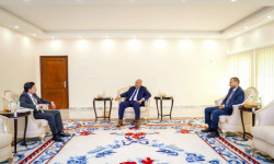 الرئيس الزُبيدي يوجه بتبنّي حلول مستدامة لمعالجة أزمة المياه