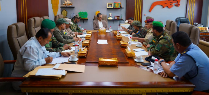 اللجنة الأمنية في عدن تقرر استكمال ترقيم المركبات الأمنية والعسكرية 