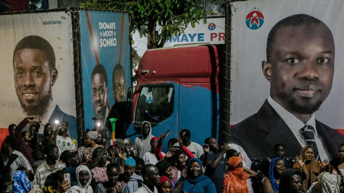 حبس زعيم متمردي الكونغو لومبالا 30 عامًا بفرنسا 